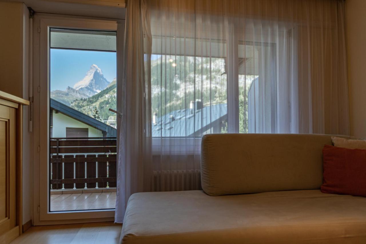 Ferienwohnung Joy - Matterhorn View Zermatt Exterior foto